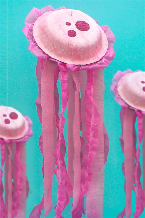 Jumping Jellyfish! Paper Bowl Craft | Nickelodeon Parents