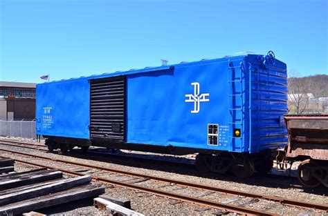 RMNE restores B&M boxcar – HeritageRail Alliance