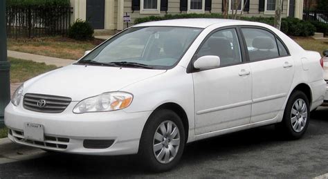 File:03-04 Toyota Corolla LE.jpg - Wikipedia