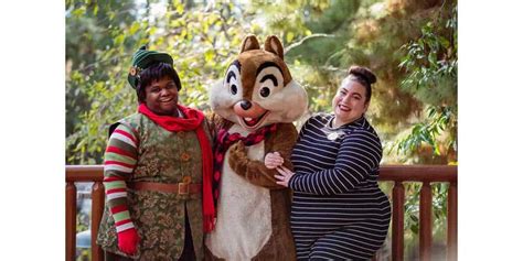 Disney Parks Showcase Inclusive Costume Sizing for Entertainment Cast Members • DisneyTips.com