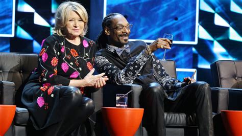 Martha Stewart on dating and getting Snoop drunk | CNN