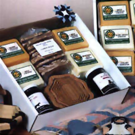 Amish Country | Gift Baskets | Old Country Cheese