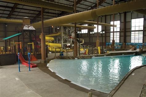 Hope Lake Lodge & Indoor Waterpark at Greek Peak Mountain Resort (Cortland, NY) - Resort Reviews ...