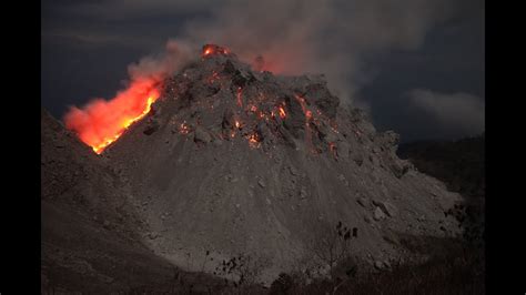 Paluweh (Rokatenda) Volcanoes Lava Dome Erupting at Night (Timelapse ...