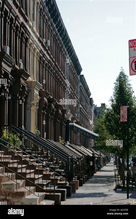 Harlem Brownstones Manhattan New York Stock Photo - Alamy