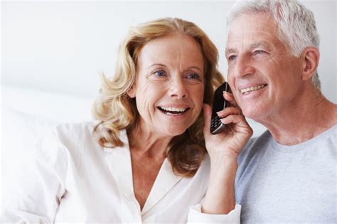 Best Cell Phone Plans for Seniors 2020 - NerdWallet