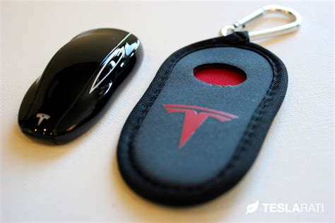 Deluxe FobPocket Review: Tesla Model S Key Fob Cover