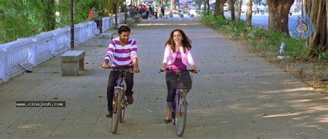 Dil Se Movie Gallery - Photo 13 of 16