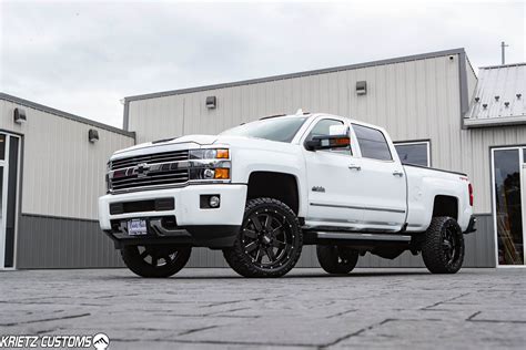 Custom Lifted Chevy Silverado