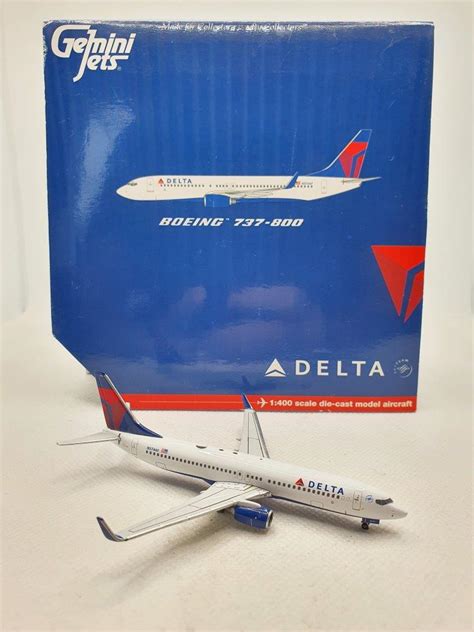 Gemini Jets 1:400 Delta Airlines N3744F Boeing 737-800W - Bedfordshire ...