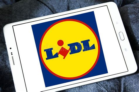 Lidl logo editorial stock photo. Image of chain, discount - 95625423