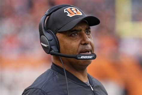 Should former Bengals HC Marvin Lewis be Jets’ next head coach?