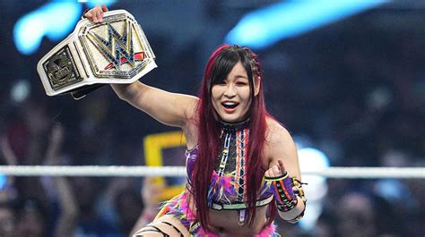 WWE SmackDown Preview 9/22: Asuka Challenges Iyo Sky For WWE Women's ...