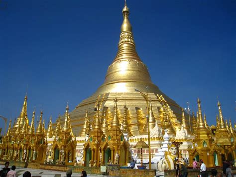 Shwedagon Pagoda – The Most Expensive Pagoda on Earth