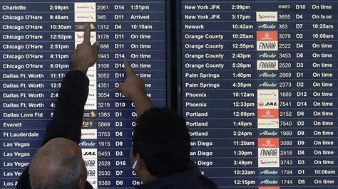 Wednesday flight tracker: Cancellations, delays ramp up as storms ...