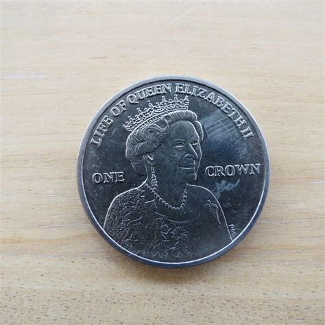 2012 HM Queen Elizabeth Diamond Jubilee 1 Crown Coin Isle of Man