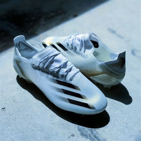 A raw touch and a speedy soleplate - Review: adidas X Ghosted.1