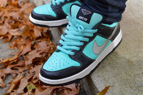 Sweetsoles – Nike SB Dunk Low ‘Tiffany’ (by originaljhs) | Nike sb dunks, Nike sb dunks low, Nike sb