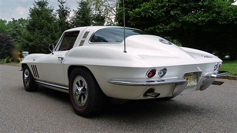 Amazing Survivor: 1965 Corvette | Barn Finds