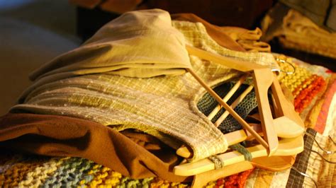 Go all-natural with fabric dye for fabulous, earthy colors | Grist