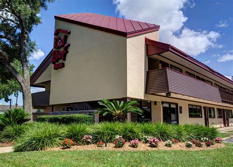 RED ROOF INN PENSACOLA - I-10 AT DAVIS HIGHWAY - UPDATED 2022 Hotel Reviews & Price Comparison ...