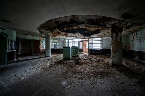 American Asylums and Institutions | Abandoned America