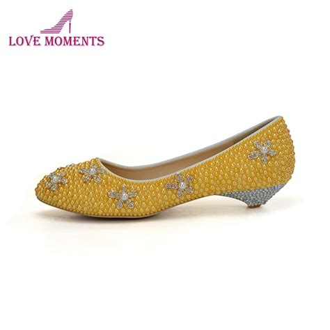 Fashion Handmade Bridal Dress Shoes Handmade Flower Rhinestone 1 Inch Low Heel Comfortable Prom ...