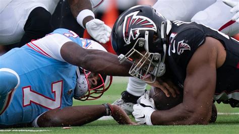 Falcons vs. Titans: Best photos from Week 8 matchup