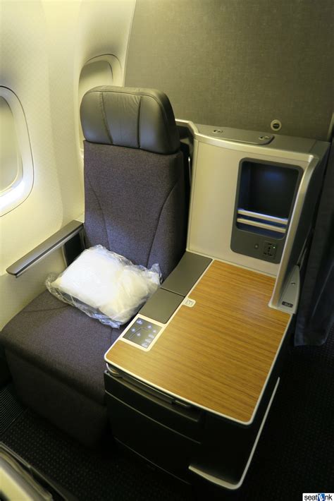 American Airlines 767-300 Business Class Review - The Seatlink Blog