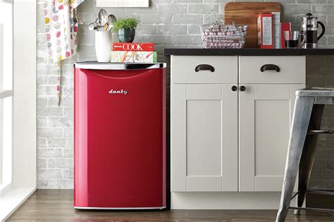The Best Mini Fridges You Can Buy (And 3 Alternatives) | Digital Trends