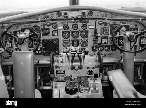 Fokker cockpit hi-res stock photography and images - Alamy