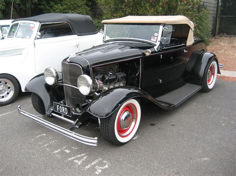 1932 Ford Roadster - Information and photos - MOMENTcar