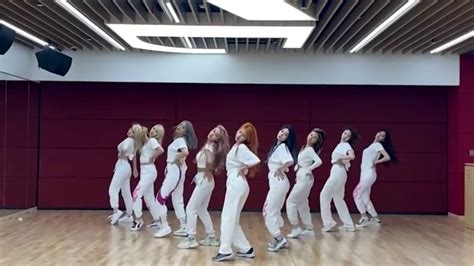 TWICE “MORE & MORE” Dance Practice Mirorred Video - YouTube