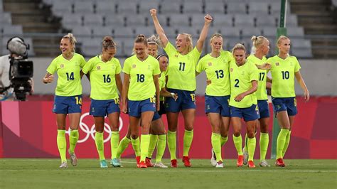 U.S. women thrashed by Sweden 3-0 in stunning Olympic defeat