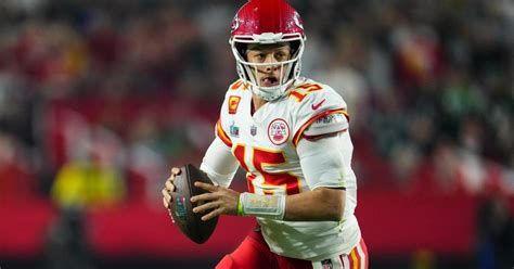 How Patrick Mahomes' Super Bowl 57 MVP performance bested Tom Brady ...