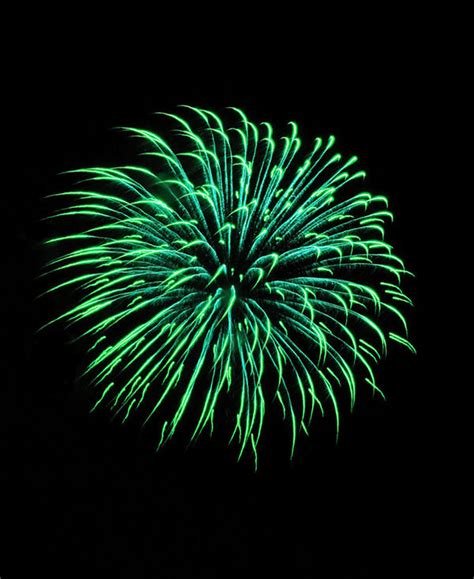 Green Fireworks by AcceptedOutcast on DeviantArt