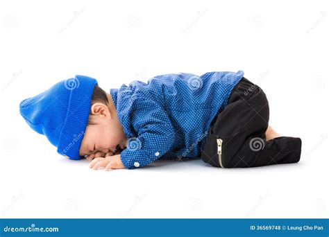 Asian Baby Boy Lay Down Crying Royalty Free Stock Photos - Image: 36569748