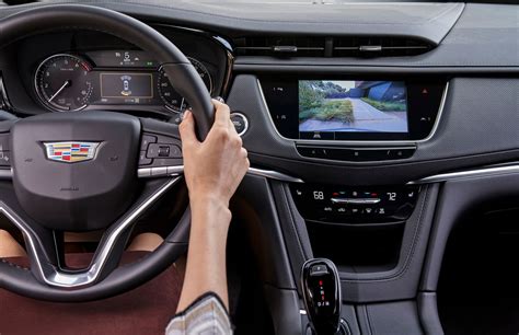 2021 Cadillac XT6 Interior Lubbock TX | Cavender Cadillac of Lubbock