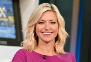 Ainsley Earhardt Biography