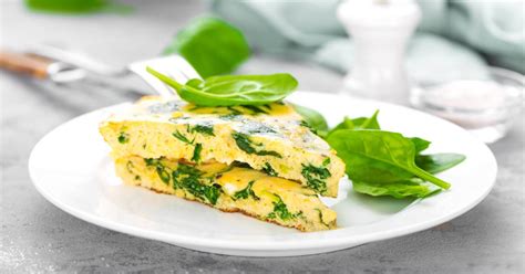 18 Omelet Recipes For Breakfast (Quick)