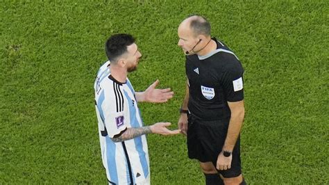 Messi slams referee after Argentina storm into World Cup semis: FIFA ...