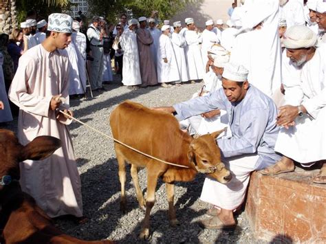 Religious Festivals cultural features - Famous Cultural Features in Religious Festivals, Oman ...