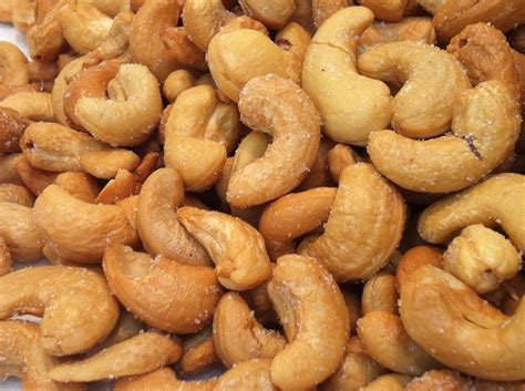 Buy Organic Salted Cashews | Nutlicious