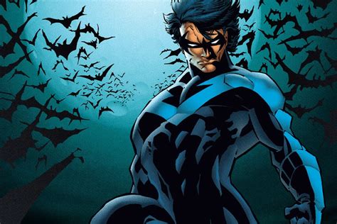 New Look At Nightwing‘s Suit In 'Titans' Season 2 Revealed