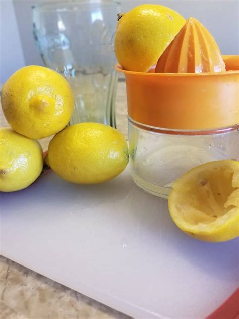 Lemon Water for Weight Loss- Diet Challenge Group Review - Try it Diet ...