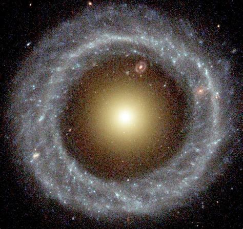 Double ring galaxy | Astronomy, Cosmos space, Hubble space telescope