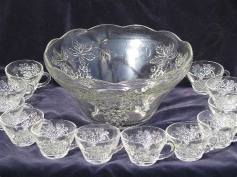 Harvest grapes pattern vintage glass punch bowl set w/ 12 cups