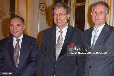 Turkish Author Orhan Pamuk Wins Nobel Literature Prize Photos and ...