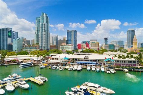 THE 10 BEST Hotels Near Bayside Marketplace, Miami