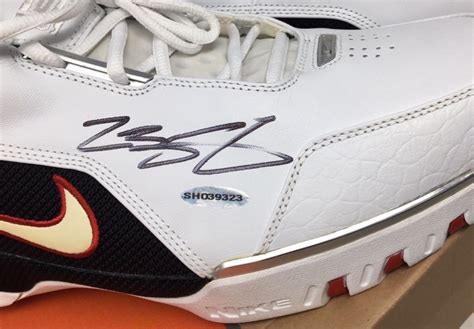 LeBron James Signed Original Air Zoom Generation Basketball Shoes (UDA ...